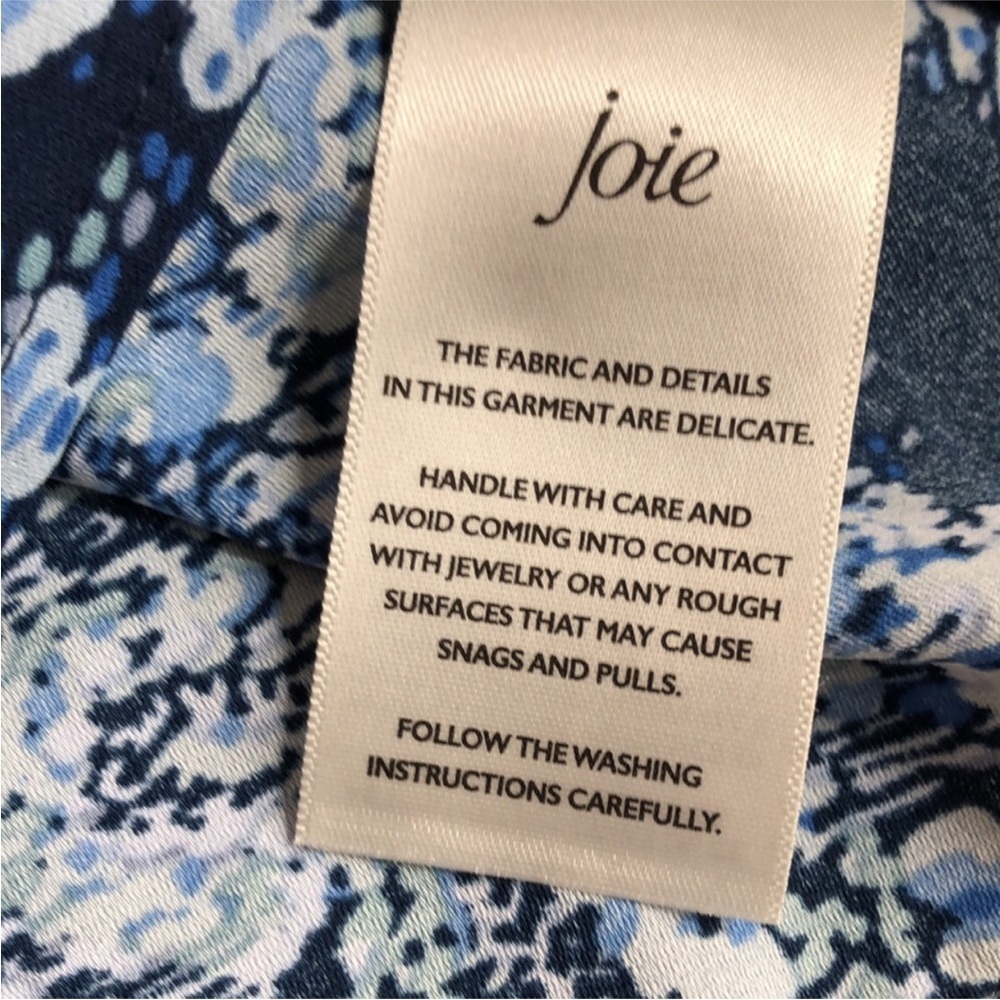 Joie Blouse Peasant Style Blue Parisian Paisley 1/4 Button Size Medium - Picture 9 of 15